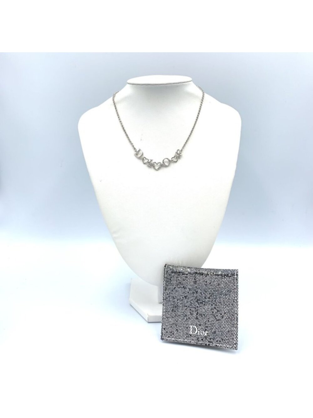 ★SOLD★ Dior Logo Heart Metal Line Stone Silver Necklace - Picture 12 of 12